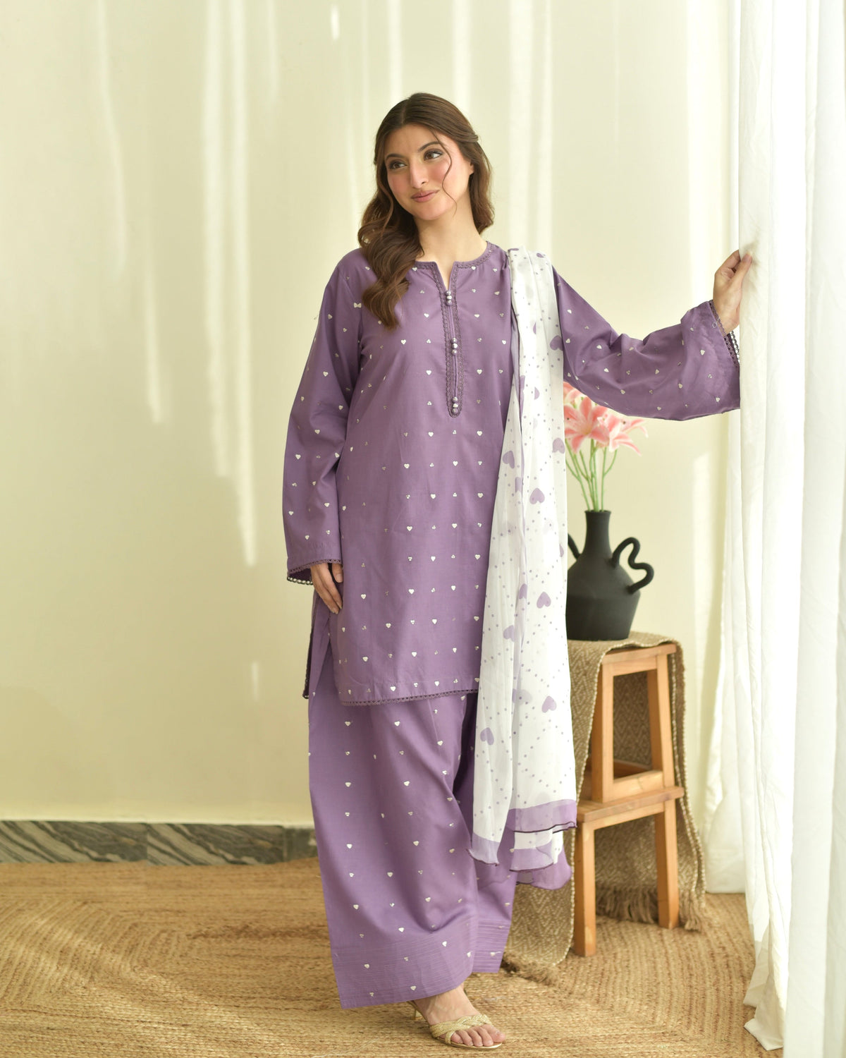 ZARMEEN 3PC EMBROIDERY ( FARSHI SHALWAR )