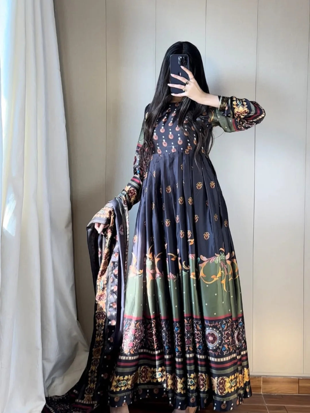 Zara Maxi