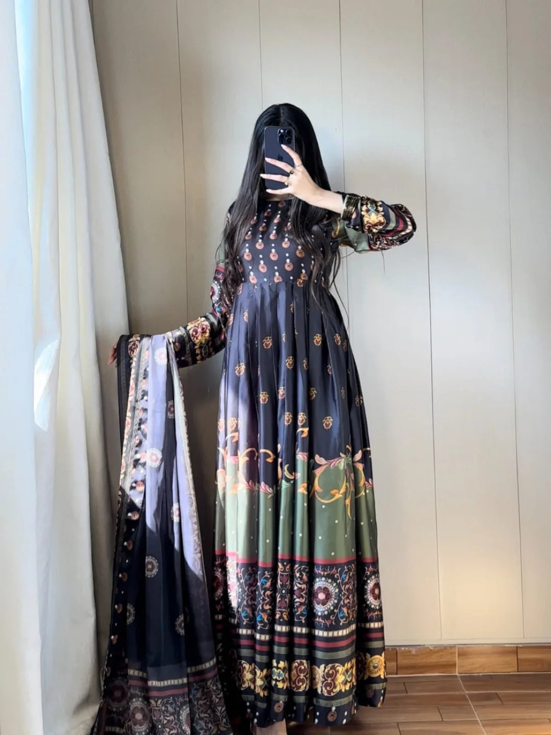 Zara Maxi